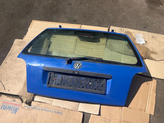 bontott VW GOLF III Csomagtérajtó (Üres lemez)