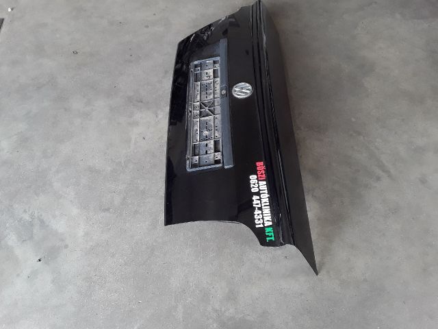 bontott VW GOLF III Csomagtérajtó (Üres lemez)