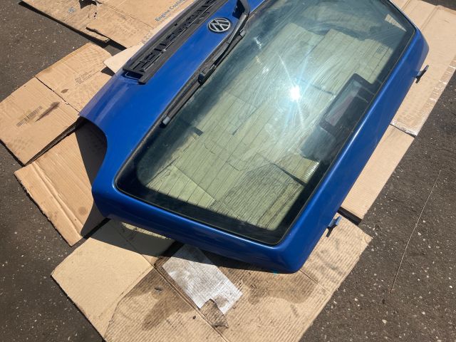 bontott VW GOLF III Csomagtérajtó (Üres lemez)