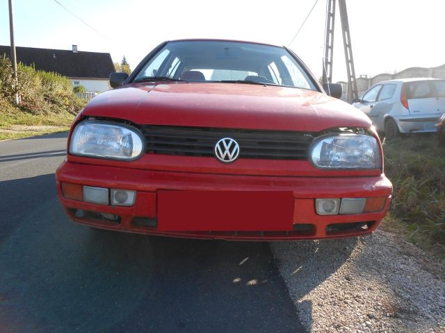 bontott VW GOLF III Dísztárcsa (1 db)