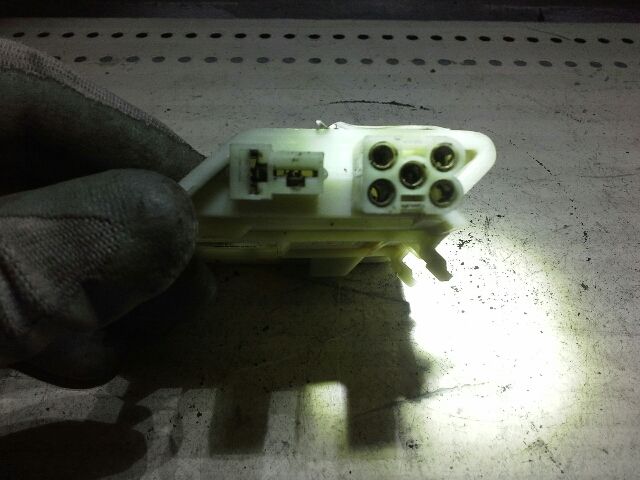 bontott VW GOLF III Előtét Ellenállás Fűtőmotor