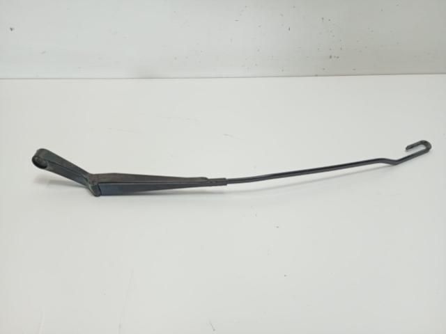 bontott VW GOLF III Első Ablaktörlő Kar