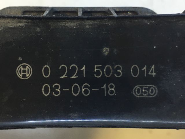 bontott VW GOLF III Első Ablaktörlő Motor