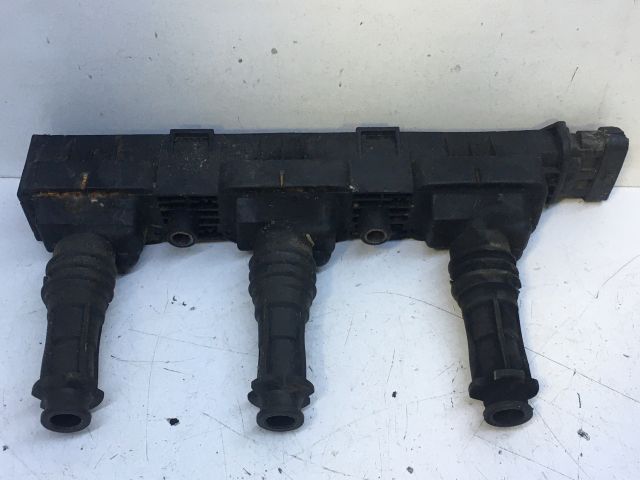 bontott VW GOLF III Első Ablaktörlő Motor