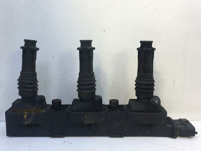 bontott VW GOLF III Első Ablaktörlő Motor