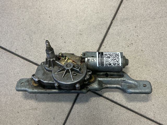 bontott VW GOLF III Első Ablaktörlő Motor