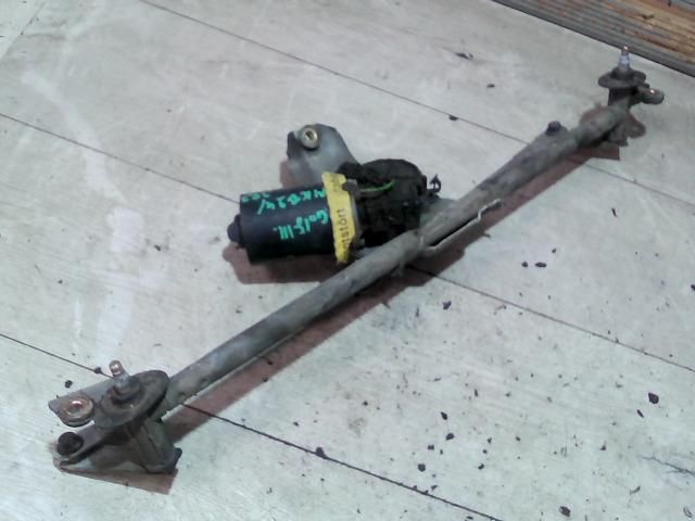 bontott VW GOLF III Első Ablaktörlő Szerkezet Motorral