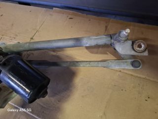 bontott VW GOLF III Első Ablaktörlő Szerkezet Motorral
