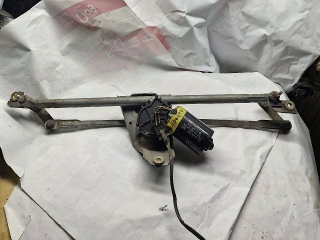 bontott VW GOLF III Első Ablaktörlő Szerkezet Motorral