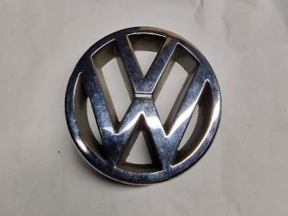 bontott VW GOLF III Első Embléma