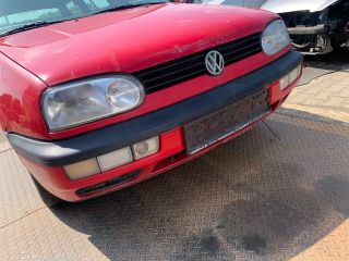 bontott VW GOLF III Első Lökhárító (Részeivel)