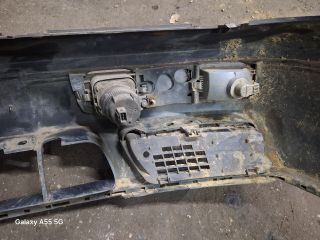 bontott VW GOLF III Első Lökhárító (Üresen)