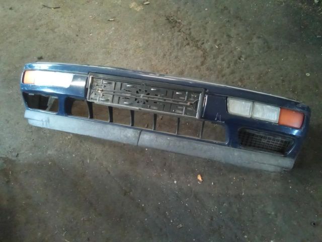 bontott VW GOLF III Első Lökhárító (Üresen)