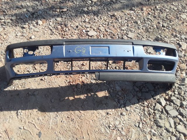 bontott VW GOLF III Első Lökhárító (Üresen)