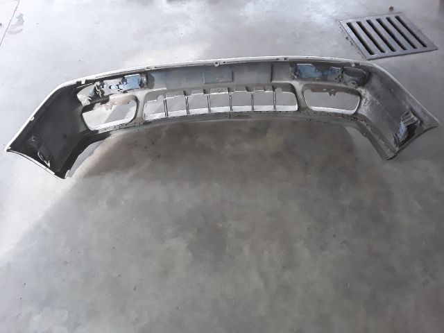 bontott VW GOLF III Első Lökhárító (Üresen)