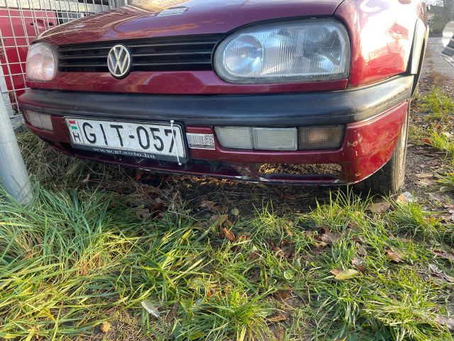 bontott VW GOLF III Első Lökhárító (Üresen)