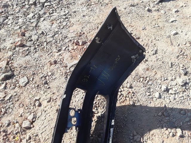 bontott VW GOLF III Első Lökhárító (Üresen)