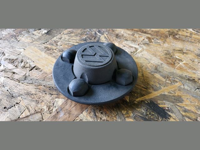 bontott VW GOLF III Felniközép (1 db)