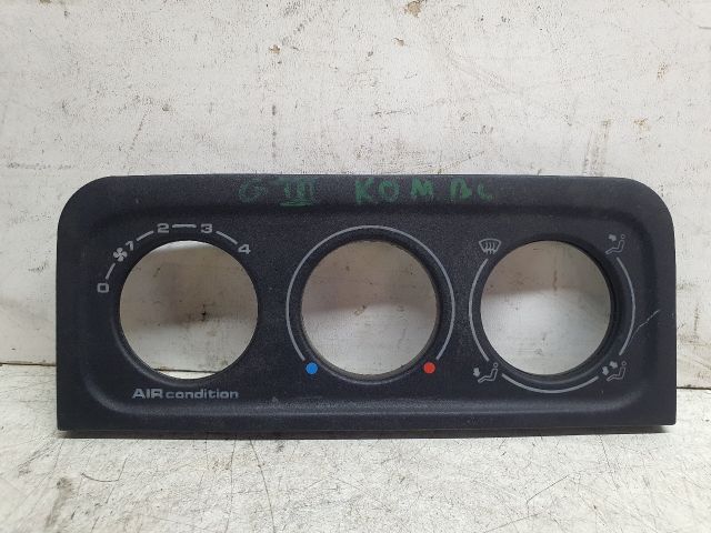 bontott VW GOLF III Fűtéskapcsoló Keret