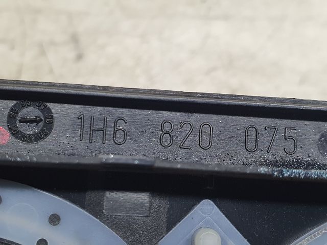 bontott VW GOLF III Fűtéskapcsoló Keret