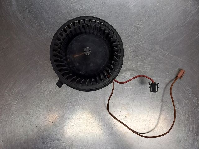 bontott VW GOLF III Fűtőmotor (Nem klímás)