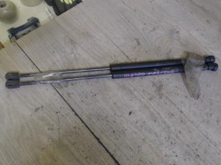 bontott VW GOLF III Gázrugós Kitámasztó Teleszkóp Pár Csomagtérajtó