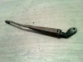 bontott VW GOLF III Hátsó Ablaktörlő Kar