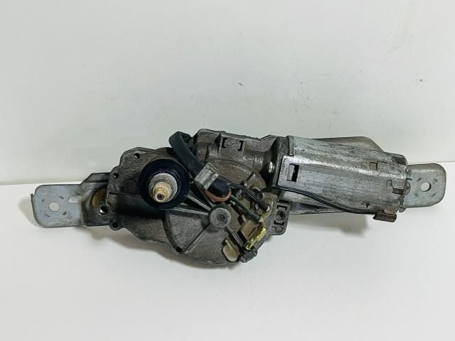 bontott VW GOLF III Hátsó Ablaktörlő Motor