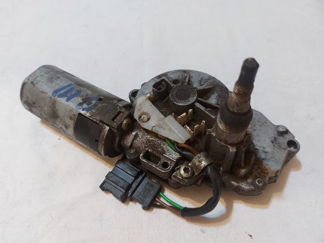 bontott VW GOLF III Hátsó Ablaktörlő Motor