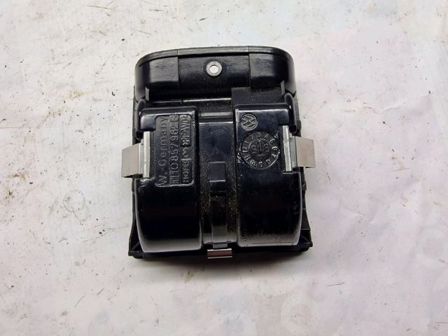 bontott VW GOLF III Hátsó Hamutartó