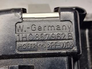 bontott VW GOLF III Hátsó Hamutartó