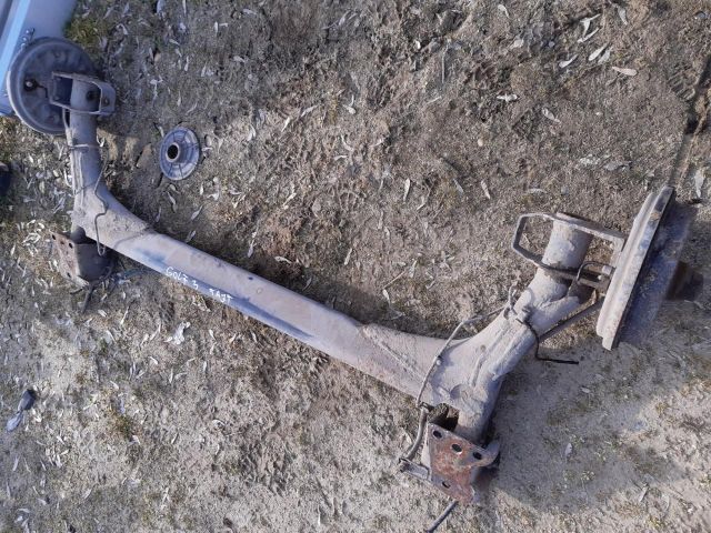 bontott VW GOLF III Hátsó Híd (Dobfékes)