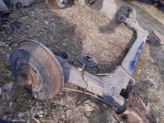 bontott VW GOLF III Hátsó Híd (Dobfékes)