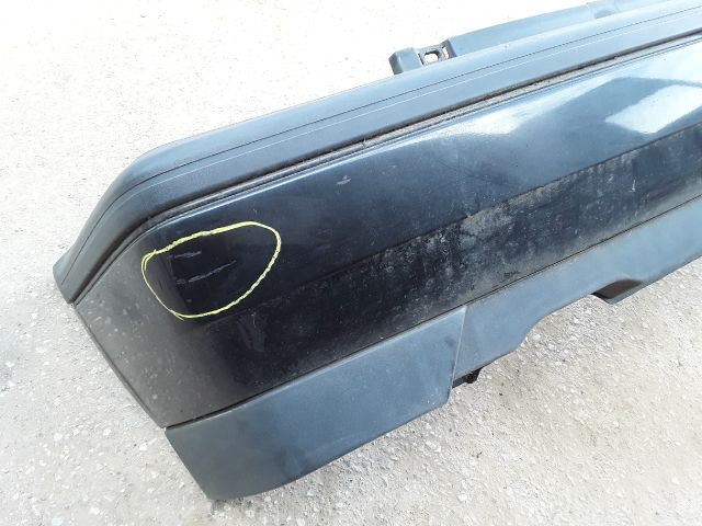 bontott VW GOLF III Hátsó Lökhárító (Részeivel)