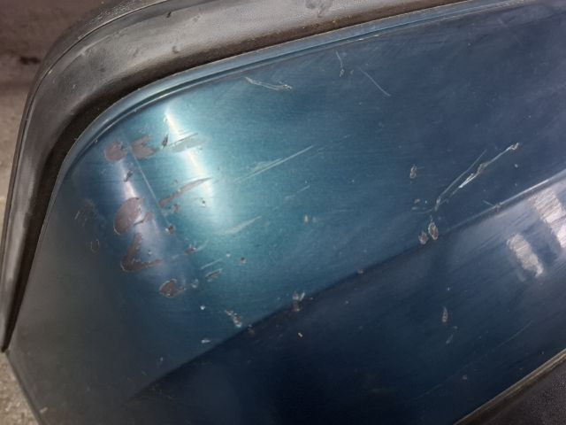 bontott VW GOLF III Hátsó Lökhárító (Üresen)