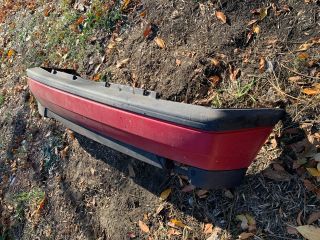 bontott VW GOLF III Hátsó Lökhárító (Üresen)