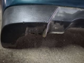 bontott VW GOLF III Hátsó Lökhárító (Üresen)