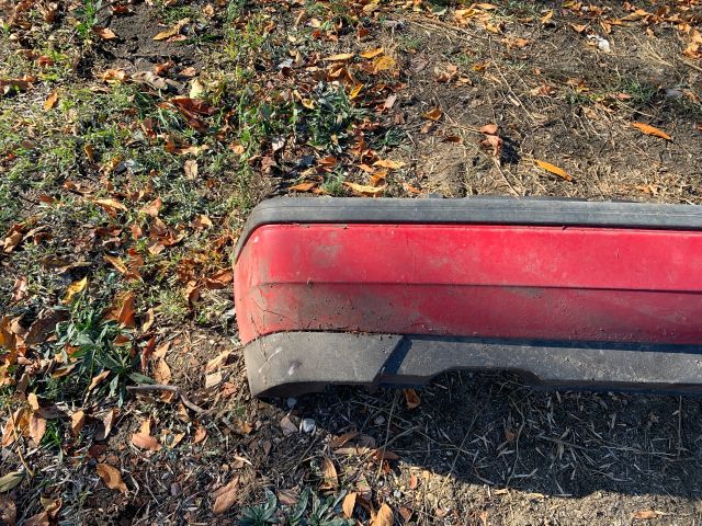 bontott VW GOLF III Hátsó Lökhárító (Üresen)