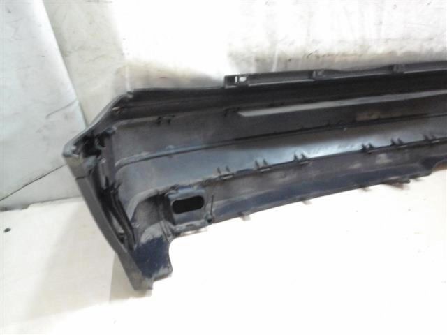 bontott VW GOLF III Hátsó Lökhárító (Üresen)