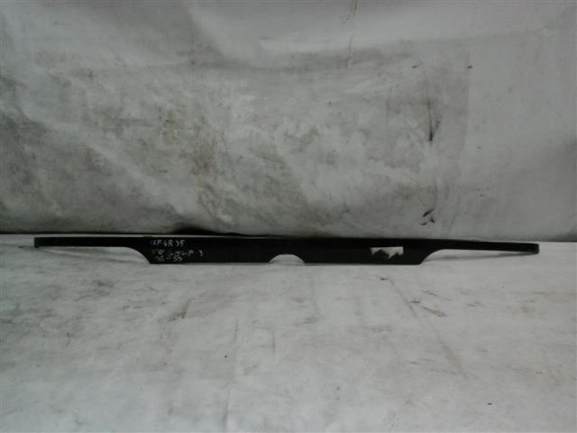 bontott VW GOLF III Hűtőrács