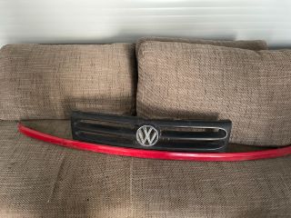 bontott VW GOLF III Hűtőrács