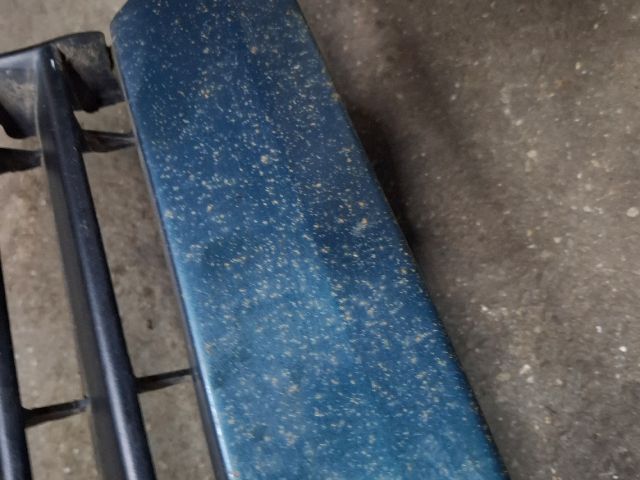 bontott VW GOLF III Hűtőrács