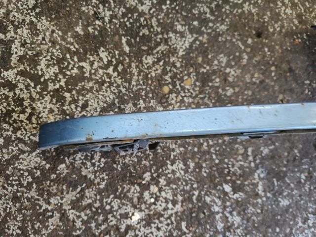 bontott VW GOLF III Hűtőrács