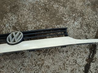 bontott VW GOLF III Hűtőrács