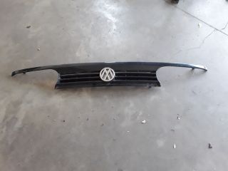 bontott VW GOLF III Hűtőrács