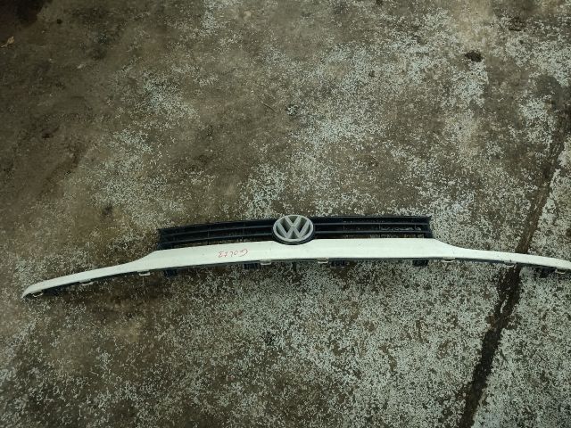bontott VW GOLF III Hűtőrács