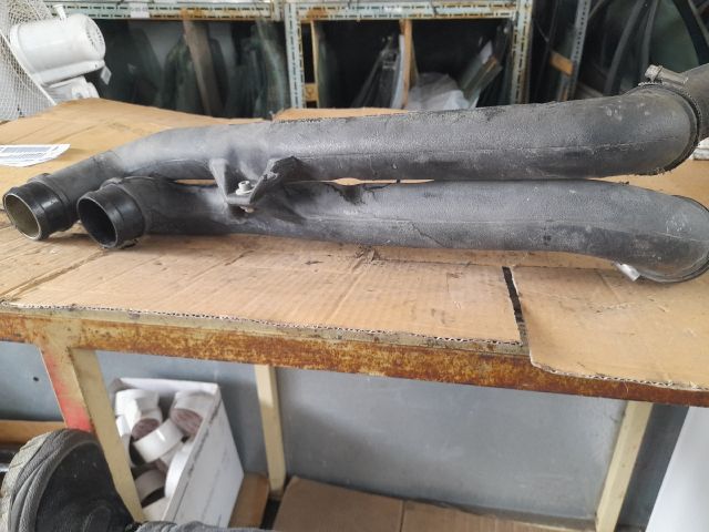 bontott VW GOLF III Intercooler Cső Bilincs