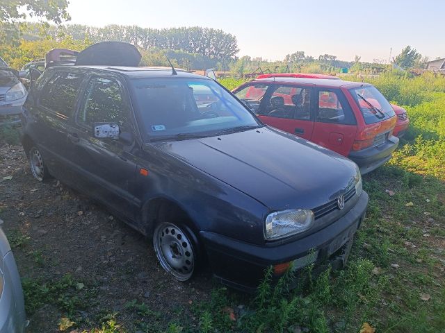 bontott VW GOLF III Jobb A Oszlop Burkolat