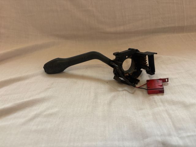 bontott VW GOLF III Jobb első Ablaktörlő Kar