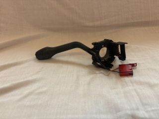 bontott VW GOLF III Jobb első Ablaktörlő Kar